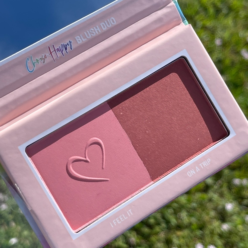 BEAUTY CREATIONS Choose Happy Blush Duo